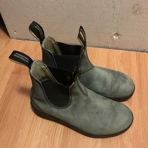Rustic Blundstones